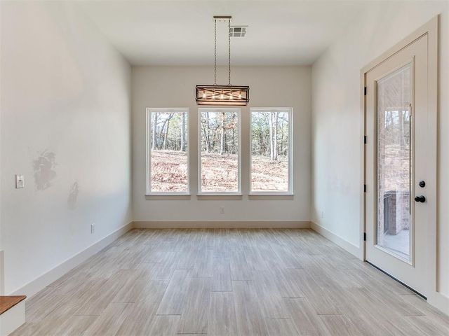 15919 Vernon Circle, Newalla, OK 74857