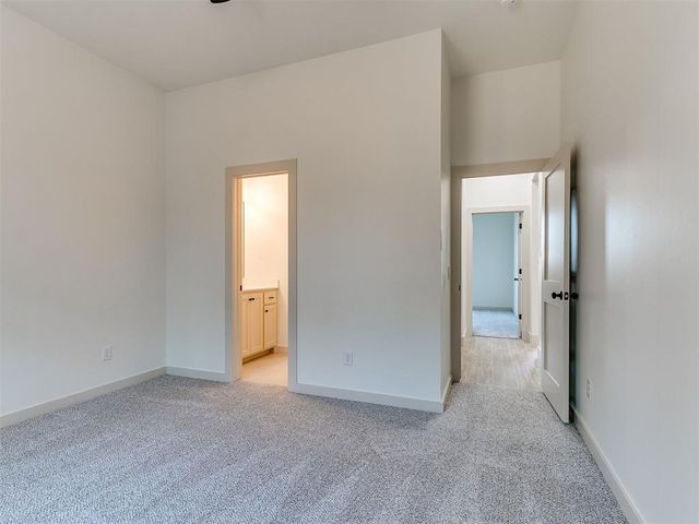 15919 Vernon Circle, Newalla, OK 74857