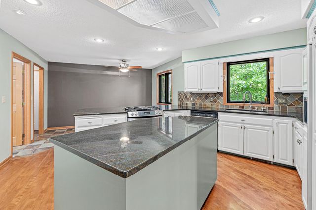 2595 86th Court W, Northfield, MN 55057