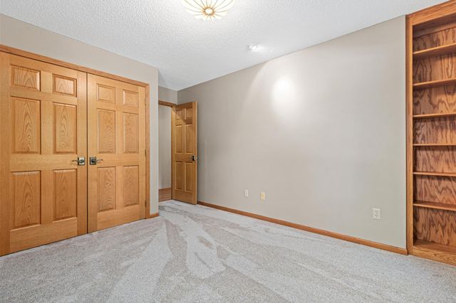 2595 86th Court W, Northfield, MN 55057