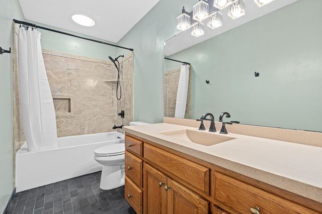2595 86th Court W, Northfield, MN 55057