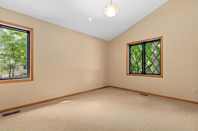 2595 86th Court W, Northfield, MN 55057