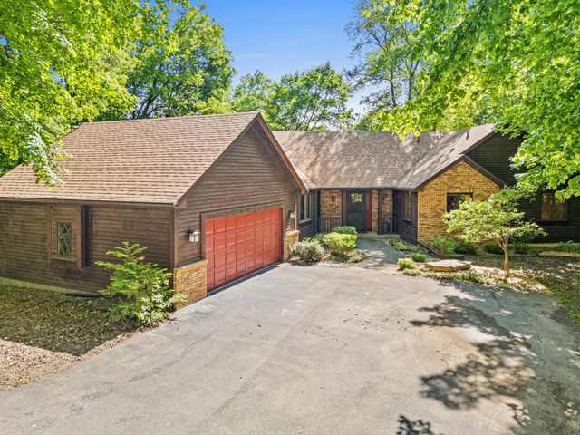 2595 86th Court W, Northfield, MN 55057
