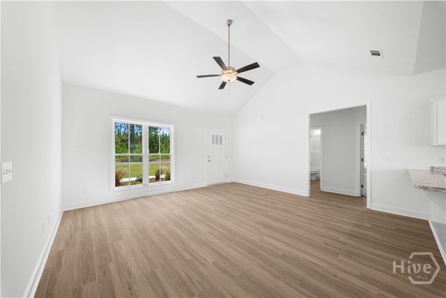 662 Belfast Loop, Ellabell, GA 31308