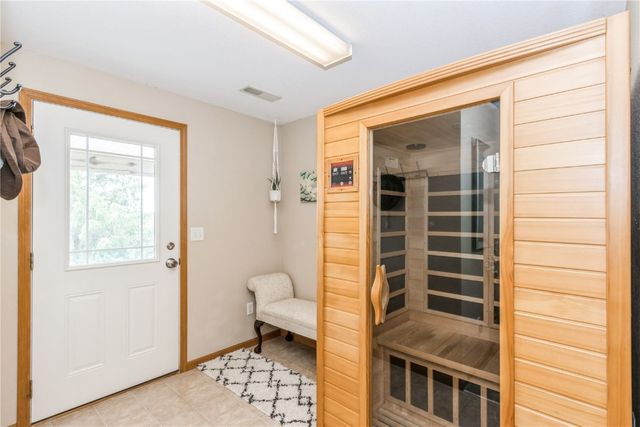 1017 Langenberg Ave, Iowa City, IA 52240