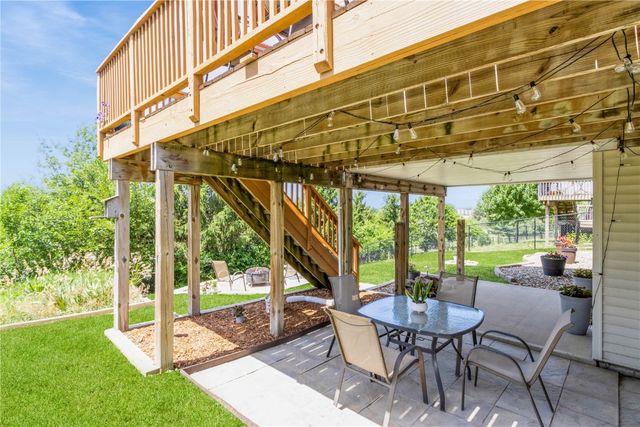 1017 Langenberg Ave, Iowa City, IA 52240