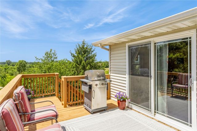 1017 Langenberg Ave, Iowa City, IA 52240