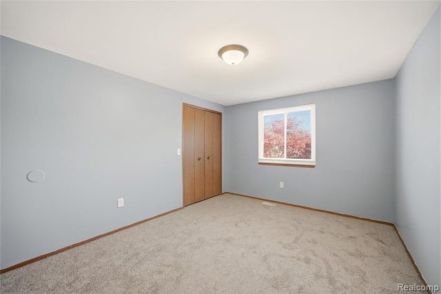 37741 Lancaster Drive, Farmington, MI 48331