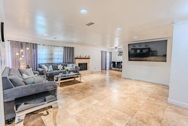 773 Sandalwood Dr., El Cajon, CA 92021