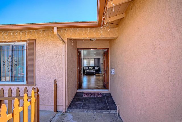 773 Sandalwood Dr., El Cajon, CA 92021