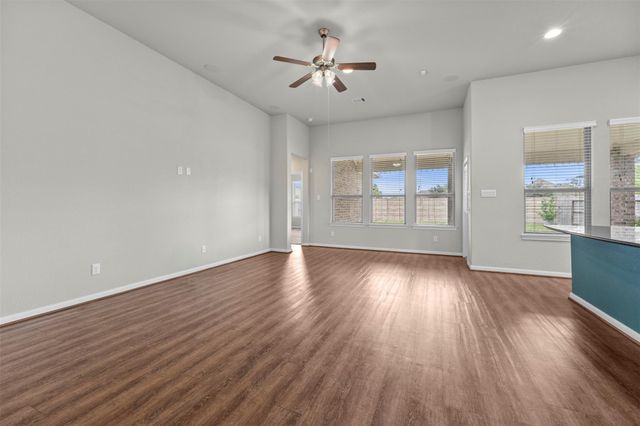 3827 Fleetwood Falls Lane, Spring, TX 77386