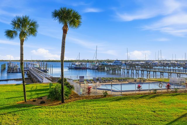 83 Comares Ave 7A, St Augustine, FL 32080