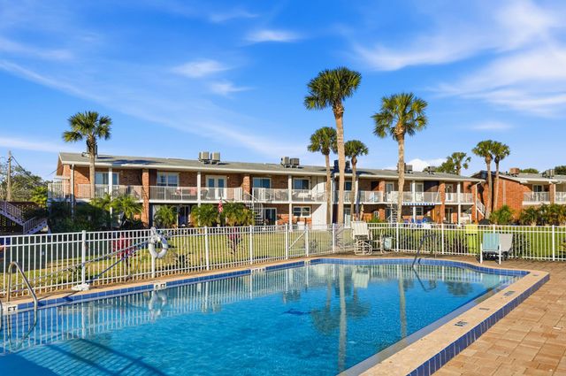 83 Comares Ave 7A, St Augustine, FL 32080