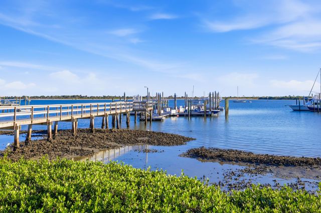 83 Comares Ave 7A, St Augustine, FL 32080