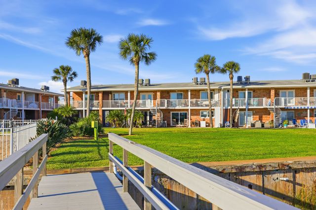 83 Comares Ave 7A, St Augustine, FL 32080