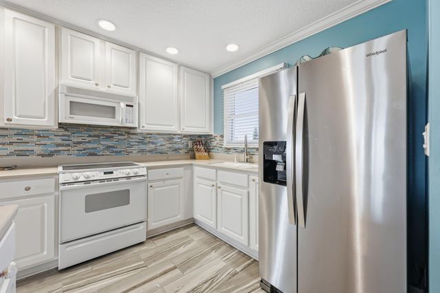 83 Comares Ave 7A, St Augustine, FL 32080