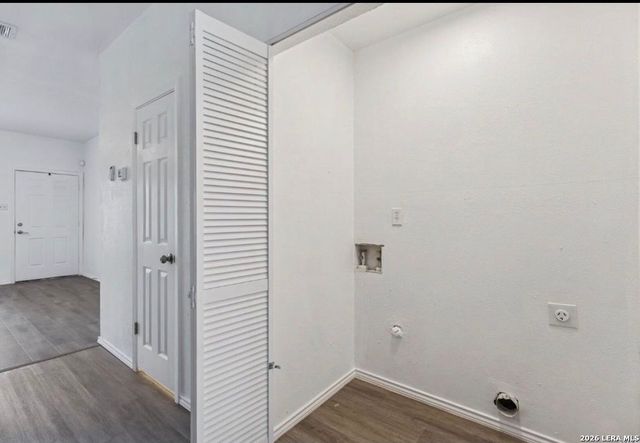 1915 Crossgate Park, San Antonio, TX 78247