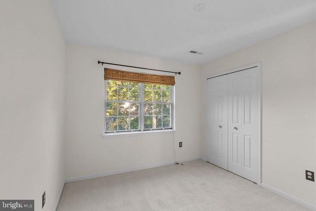 10004 GEORGIAN WOODS CT, Burke, VA 22015