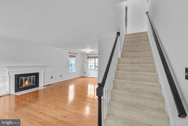 10004 GEORGIAN WOODS CT, Burke, VA 22015