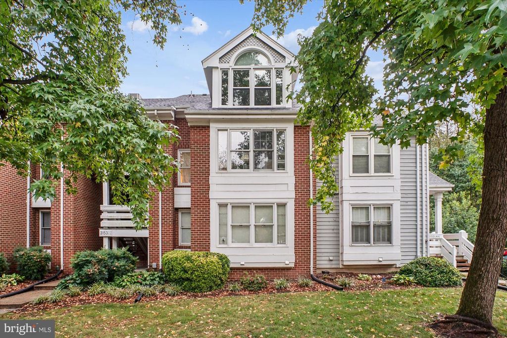 3153-K ANCHORWAY CT, Falls Church, VA 22042