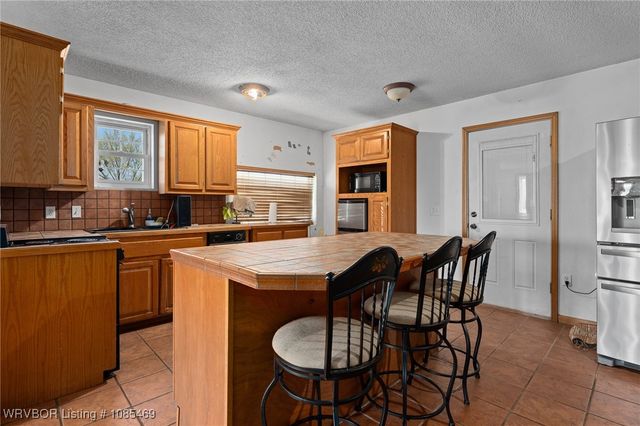 96202 S 4755 Road, Muldrow, OK 74948