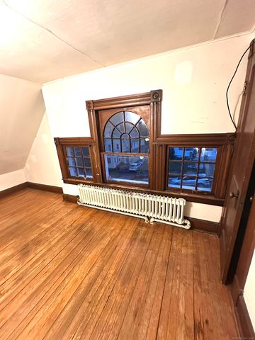 24 Maynard Avenue, Waterbury, CT 06708