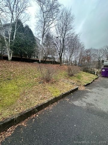 24 Maynard Avenue, Waterbury, CT 06708