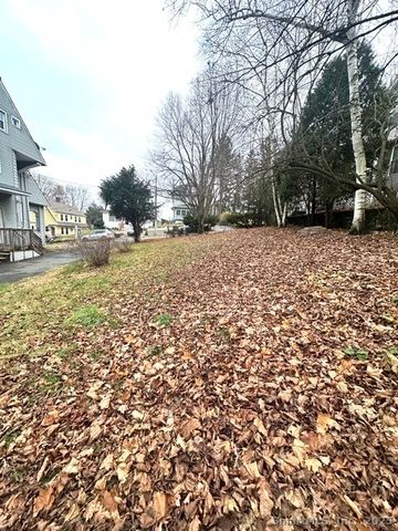 24 Maynard Avenue, Waterbury, CT 06708