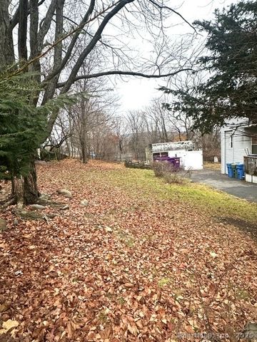 24 Maynard Avenue, Waterbury, CT 06708