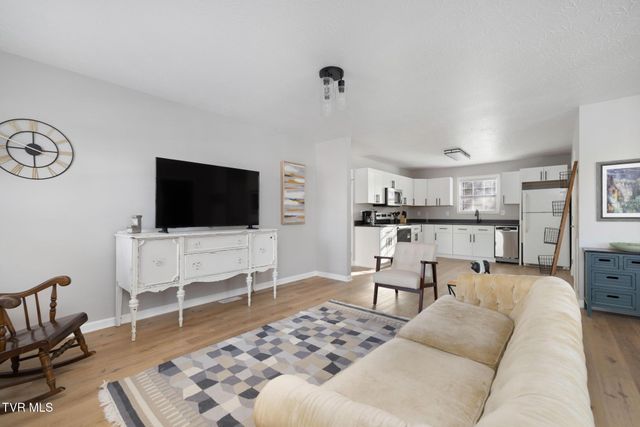 205 Spring Street, Jonesborough, TN 37659