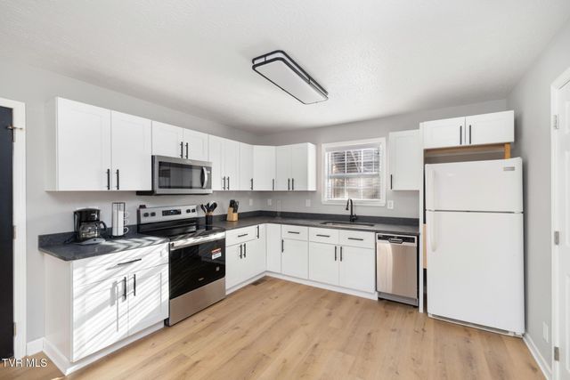 205 Spring Street, Jonesborough, TN 37659