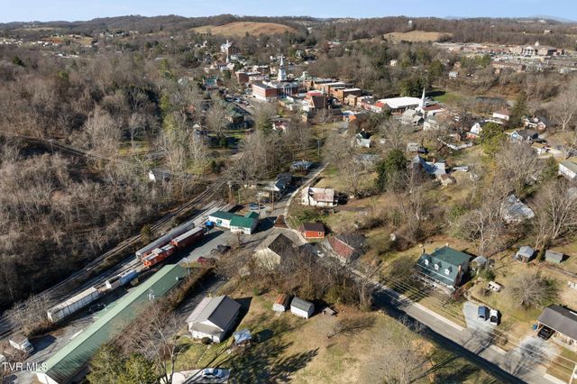 205 Spring Street, Jonesborough, TN 37659