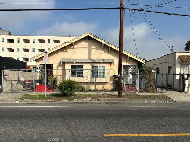 731 W 54th, Los Angeles, CA 90037