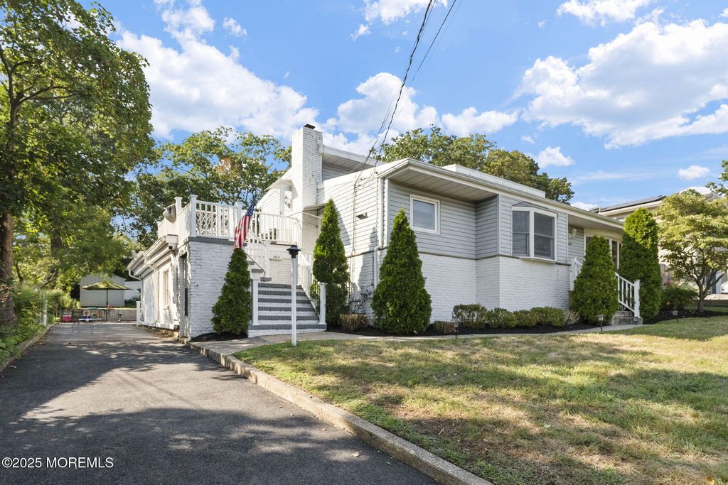 545 Summit Drive, Point Pleasant, NJ 08742