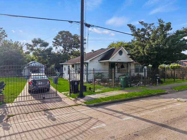 5604 Elysian Street, Houston, TX 77009