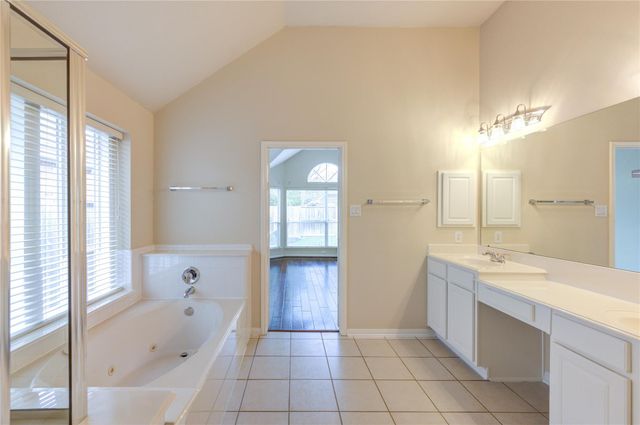 1118 Compass Cove Circle, Spring, TX 77379