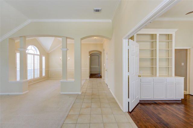 1118 Compass Cove Circle, Spring, TX 77379