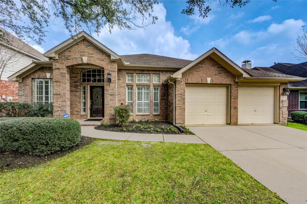 1118 Compass Cove Circle, Spring, TX 77379
