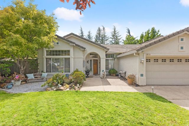 3810 Bilbao Ct, Cameron Park, CA 95682