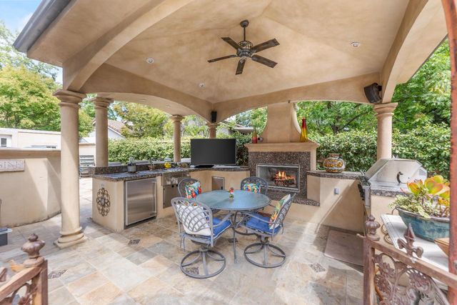 3810 Bilbao Ct, Cameron Park, CA 95682