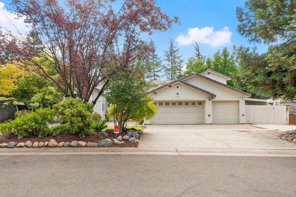 3810 Bilbao Ct, Cameron Park, CA 95682