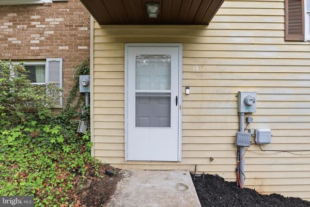 350 JUNIPER DR, Etters, PA 17319