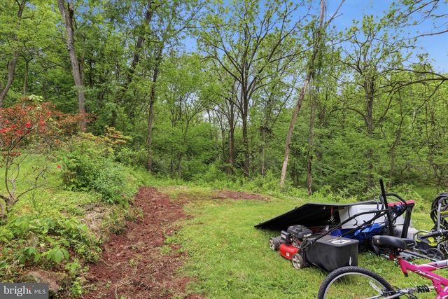 350 JUNIPER DR, Etters, PA 17319