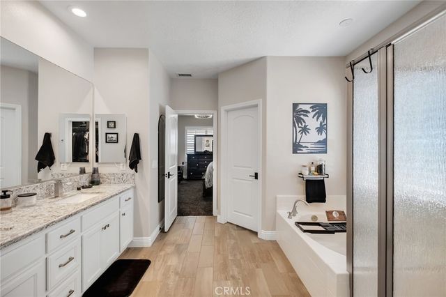 6694 Paw Paw, Hesperia, CA 92345