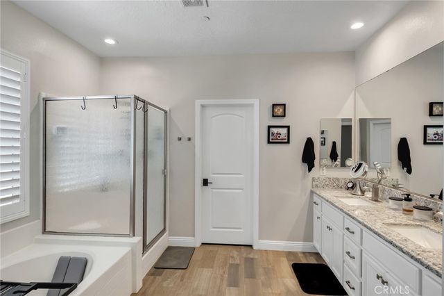 6694 Paw Paw, Hesperia, CA 92345
