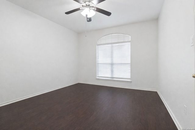 21627 Iron Ridge Ct, San Antonio, TX 78258