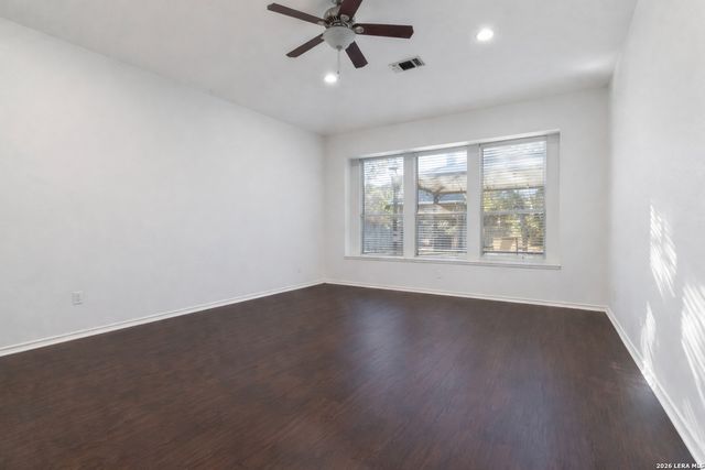 21627 Iron Ridge Ct, San Antonio, TX 78258