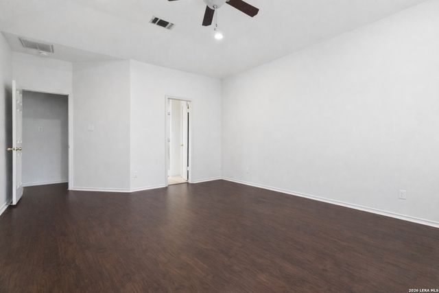 21627 Iron Ridge Ct, San Antonio, TX 78258