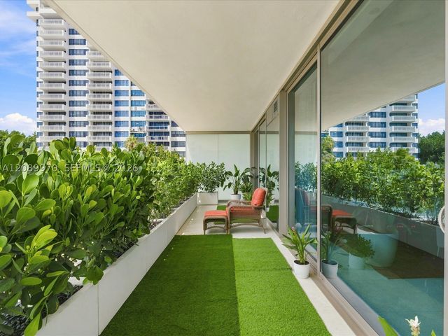 10203 Collins Ave 304, Bal Harbour, FL 33154