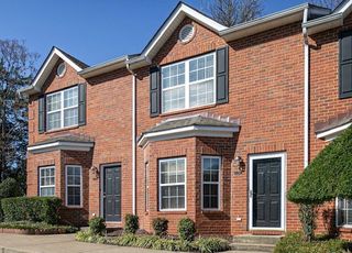 1101 Downs Blvd Apt D102, Franklin, TN 37064